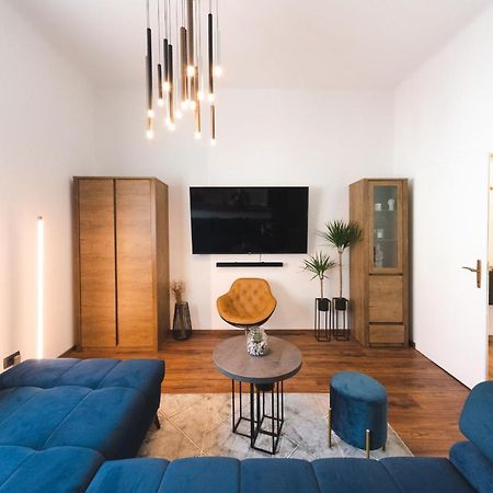 Galeria Apartments & Rooms Zagreb Bagian luar foto