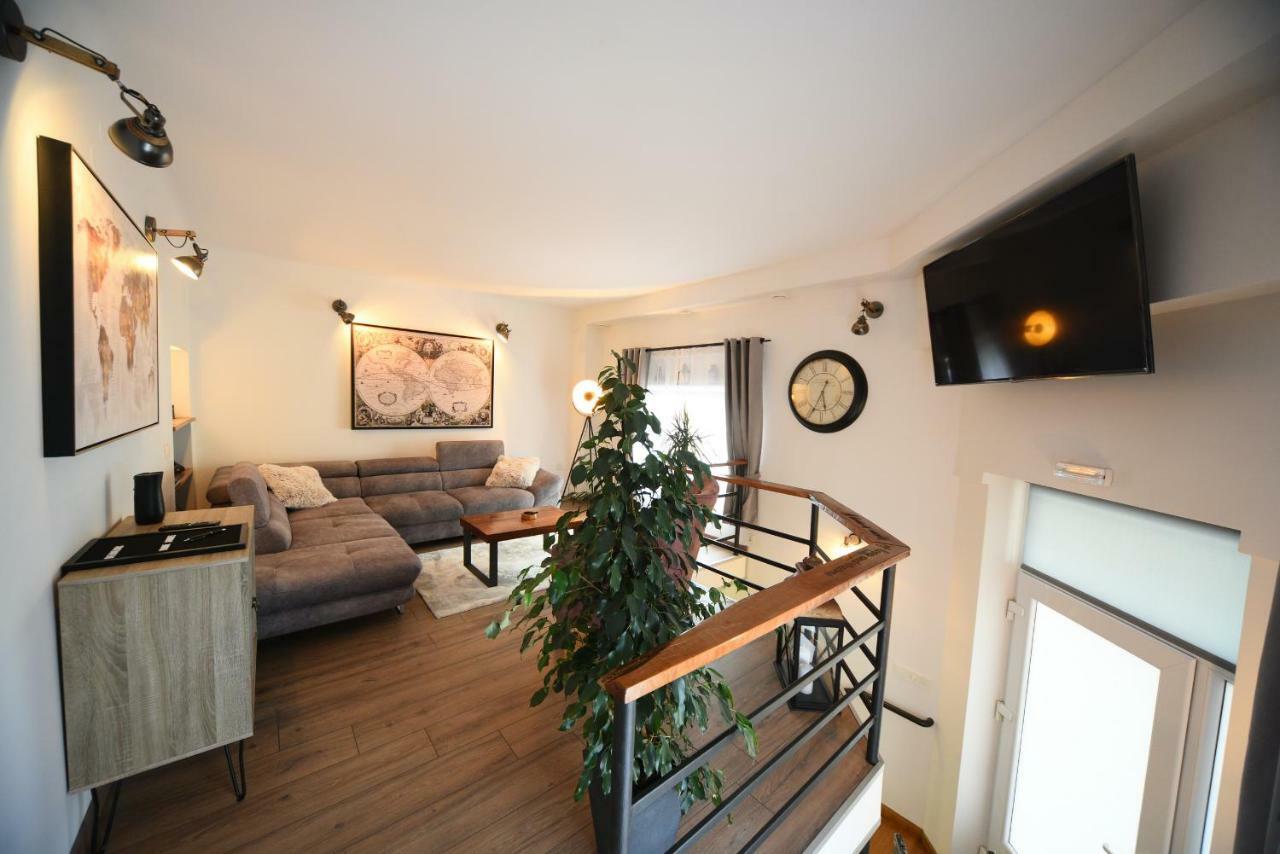 Galeria Apartments & Rooms Zagreb Bagian luar foto